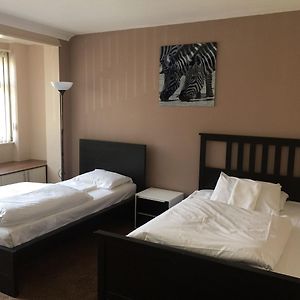 Double or Twin Room Private Bathroom